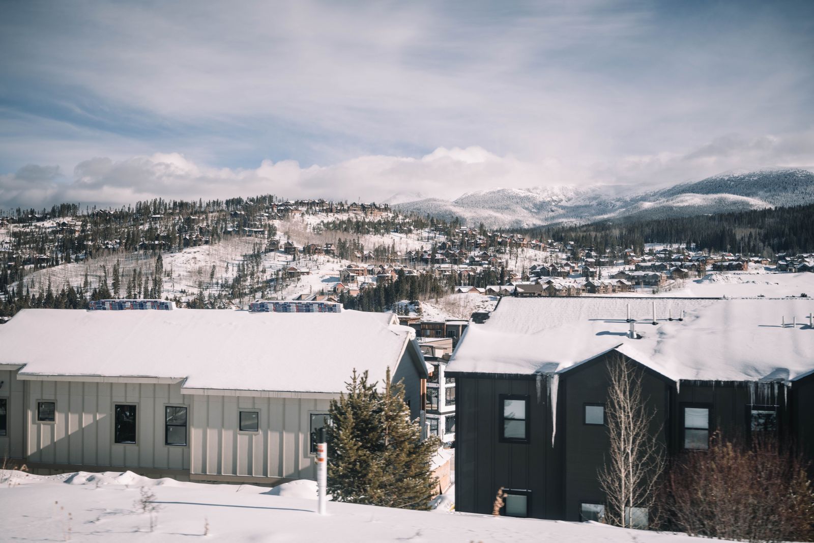 Colorado suburban neighborhood with mountain terrain  Armour Roofing service area